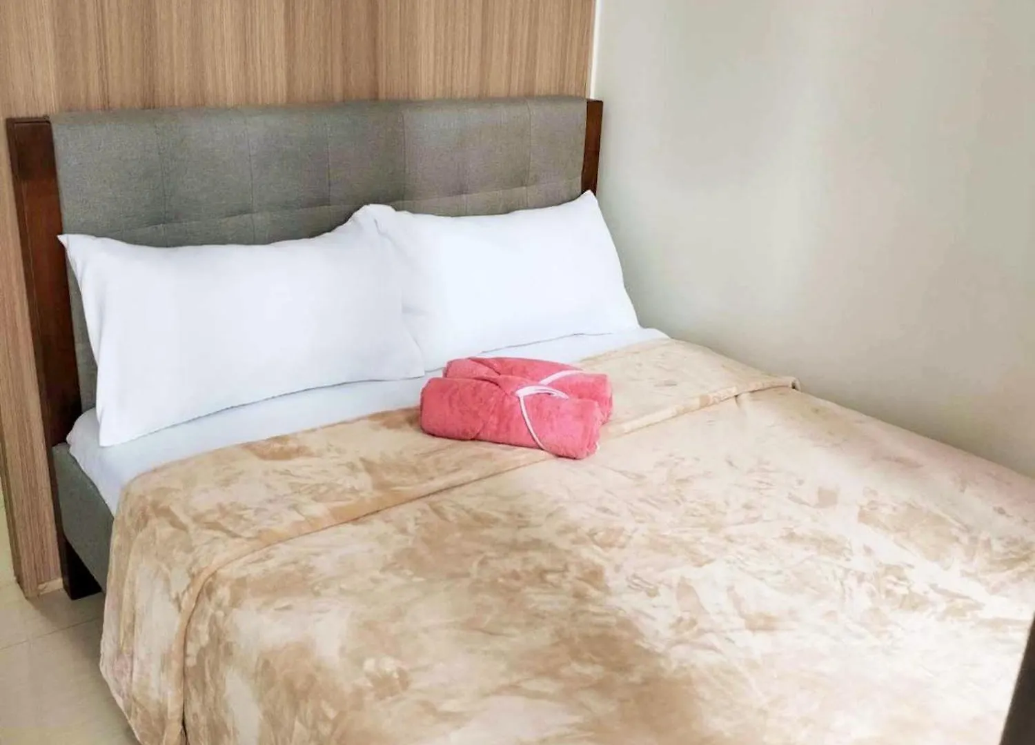 Cozy And Affordable Condo Near Moa And Airport With Wifi 069 Manila Aparthotel
